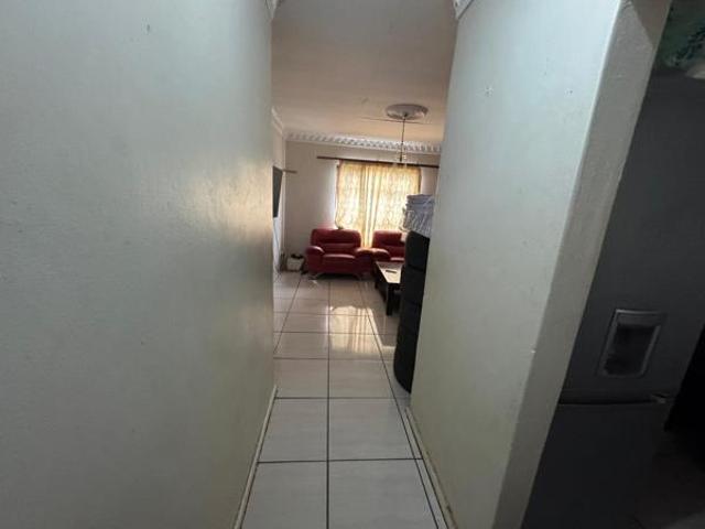 Flat for sale in Umgungundlovu, Kwazulu-natal