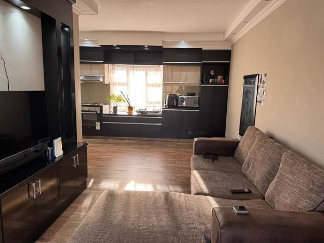 Flat for sale in Umgungundlovu, Kwazulu-natal