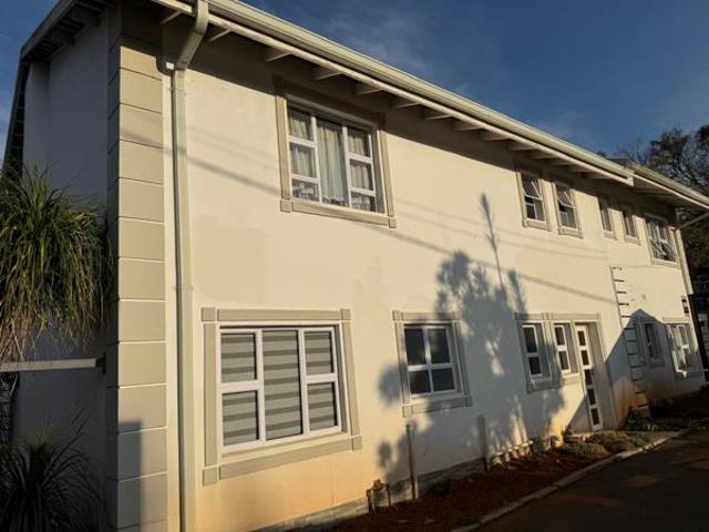 Flat for sale in Umgungundlovu, Kwazulu-natal