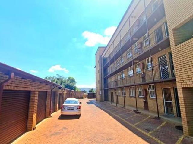 Apartment for rent in Waterkloof, Gauteng