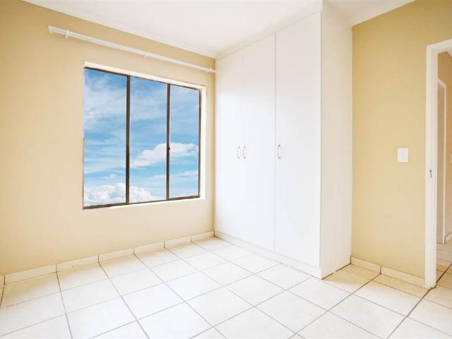 Flat for rent in Westonaria, Gauteng