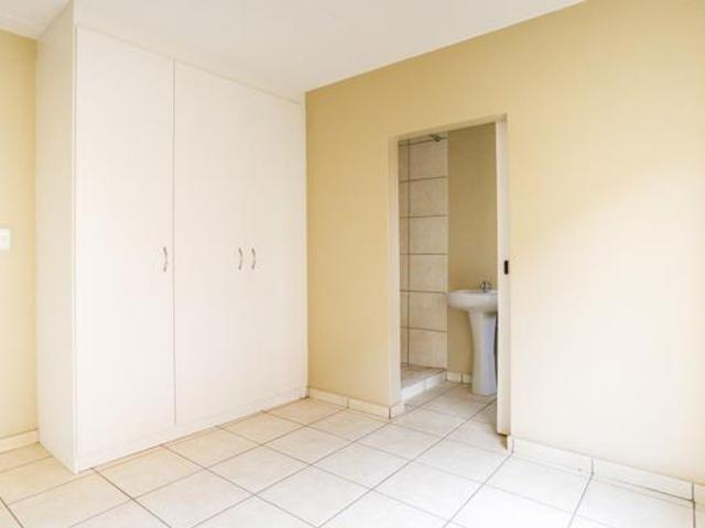 Flat for rent in Westonaria, Gauteng