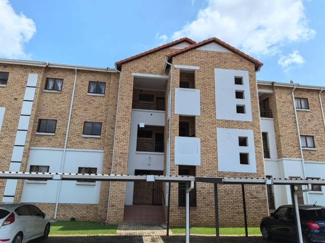 Flat for sale in Randburg