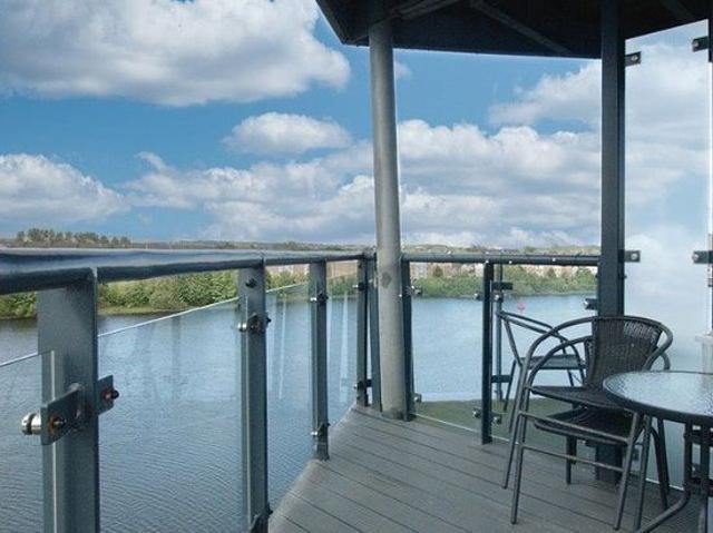 Apartment for rent in Ferry Village, Renfrew