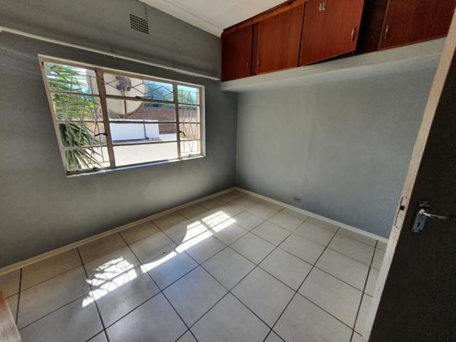 Flat for rent in Frances Baard, Northern Cape
