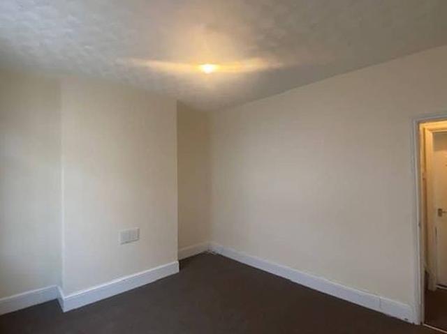 Apartment for rent in Masbrough, South Yorkshire