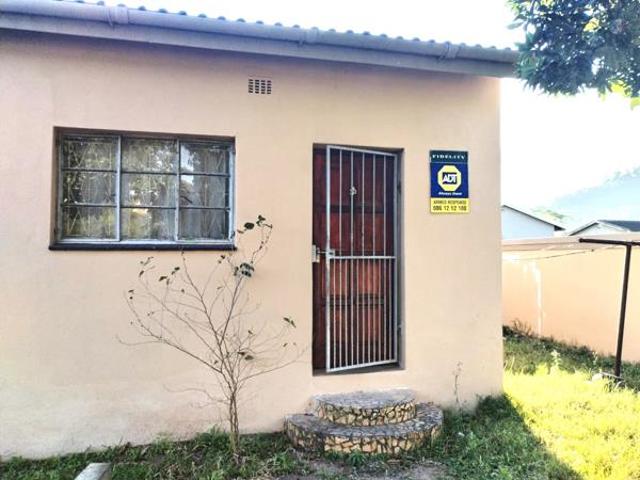 Flat for rent in Tongaat Beach, Kwazulu-natal