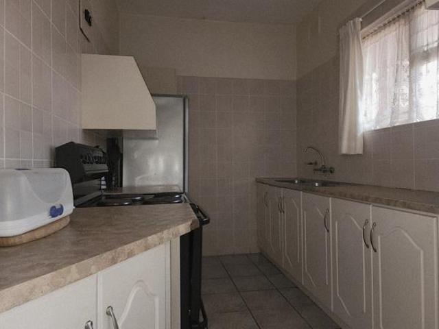 Flat for sale in Ugu District Municipality, Kwazulu-natal