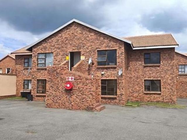 Flat for sale in Gert Sibande, Mpumalanga