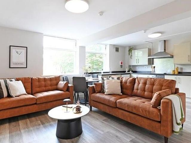 Apartment for rent in Broomfield, Sheffield