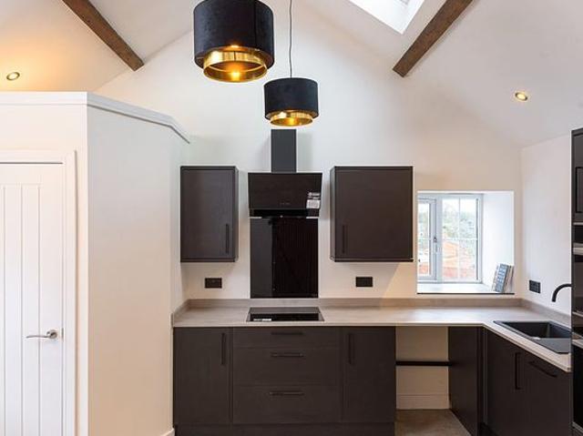 Apartment for rent in Brackenfield, East Midlands
