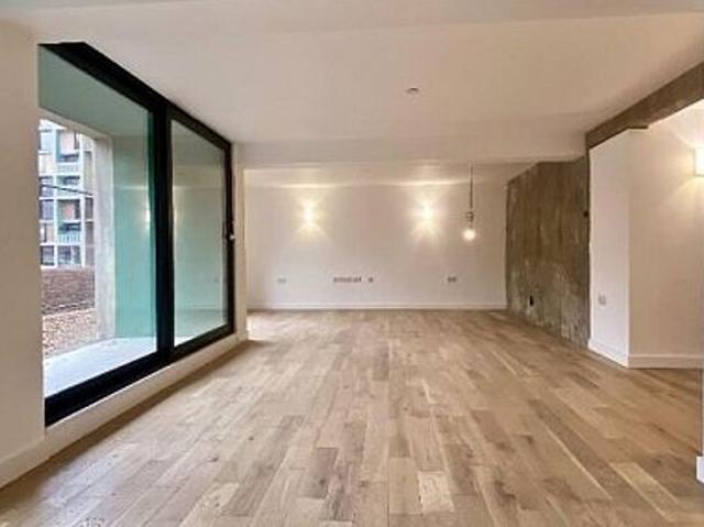 Apartment for rent in Park Hill, South Yorkshire