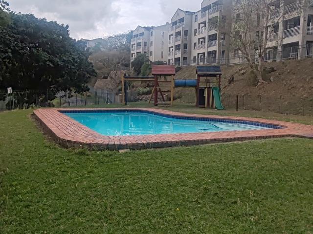 Flat for sale in Seaview, Kwazulu-natal