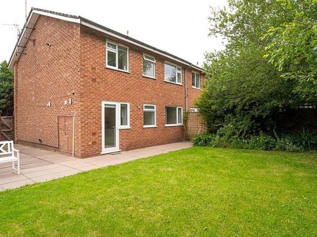 Apartment for rent in Elmdon, West Midlands