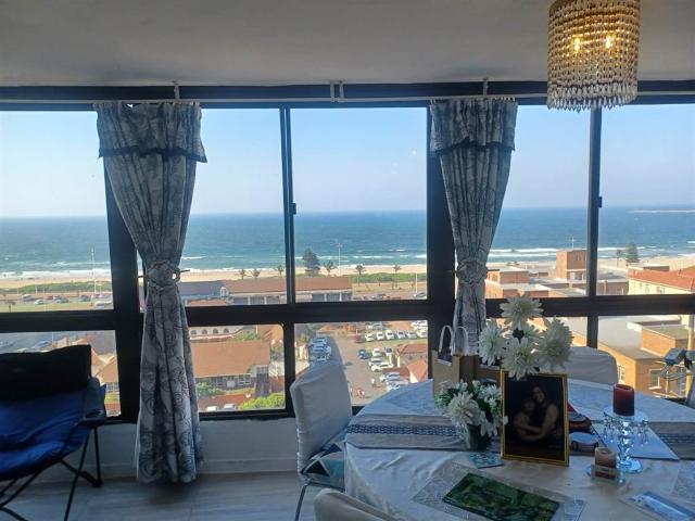 Flat for sale in Seaview, Kwazulu-natal