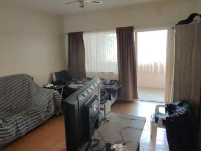 Flat for sale in Dr Kenneth Kaunda, North West