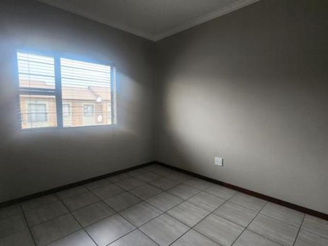 Flat for sale in Gert Sibande, Mpumalanga