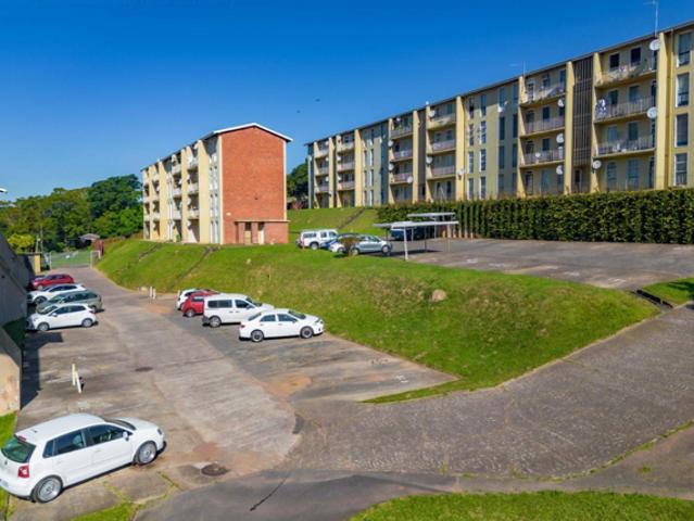 Flat for rent in Seaview, Kwazulu-natal