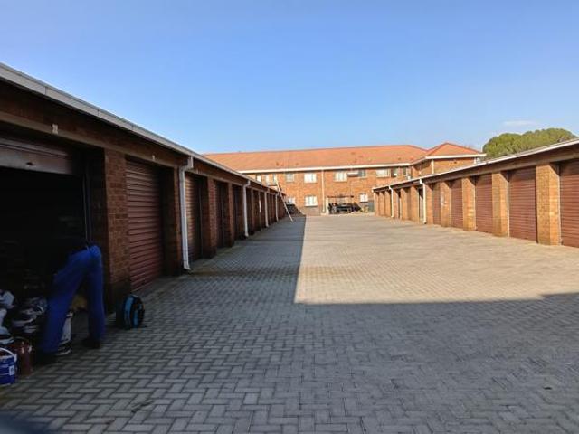Flat for sale in Sedibeng, Gauteng