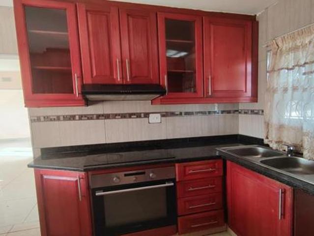 Flat for sale in Tongaat Beach, Kwazulu-natal