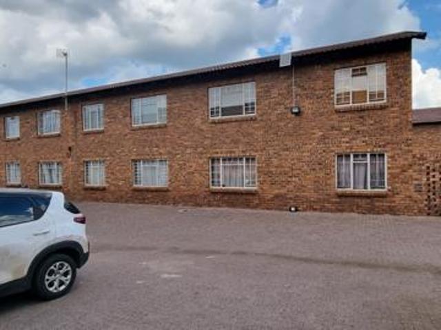 Flat for sale in Gert Sibande, Mpumalanga