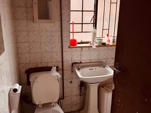 Flat for sale in Johannesburg