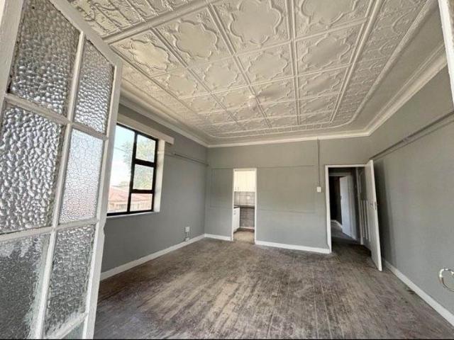 Flat for sale in Johannesburg