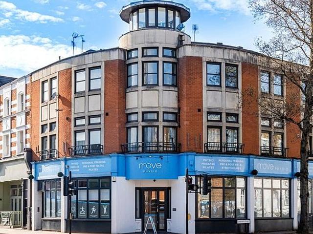 Apartment for rent in St Margarets, Greater London