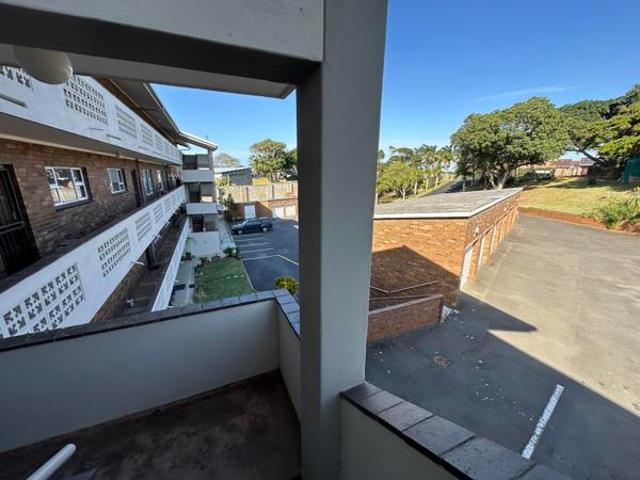 Flat for sale in Ugu District Municipality, Kwazulu-natal