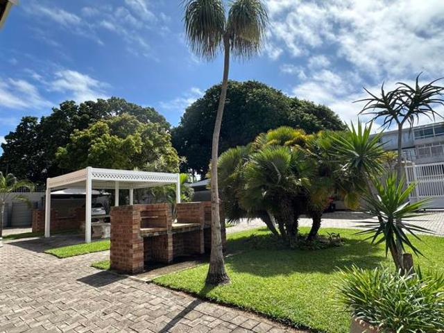 Flat for sale in Ugu District Municipality, Kwazulu-natal