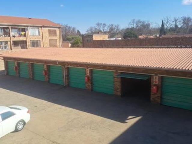 Flat for sale in Sedibeng, Gauteng