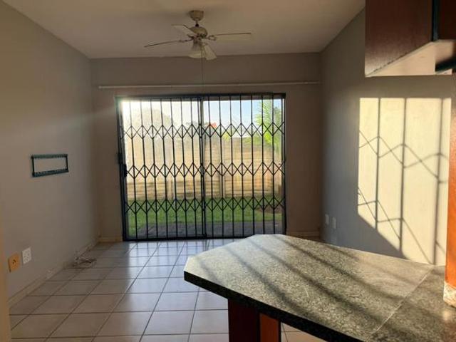 Flat for rent in UMhlathuze Municipality, Kwazulu-natal