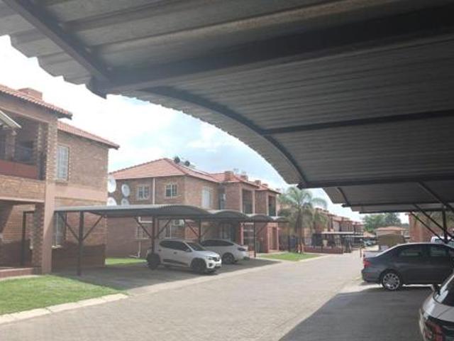 Flat for sale in Tlhabane, North West