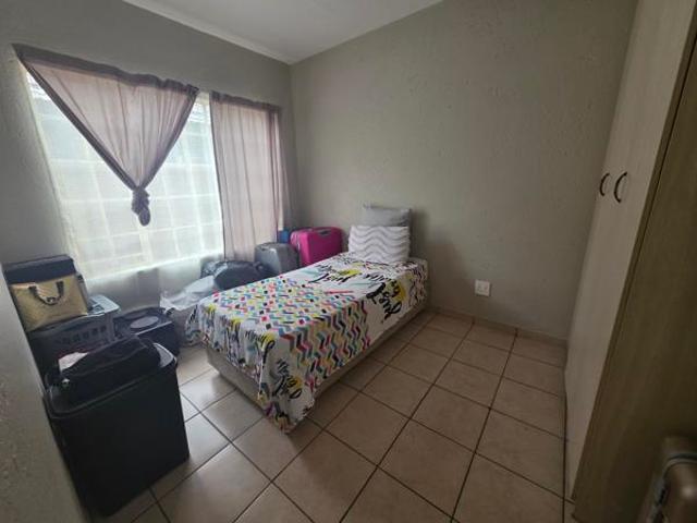 Flat for sale in Tlhabane, North West