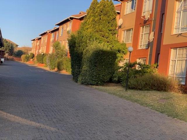 Flat for sale in Westonaria, Gauteng