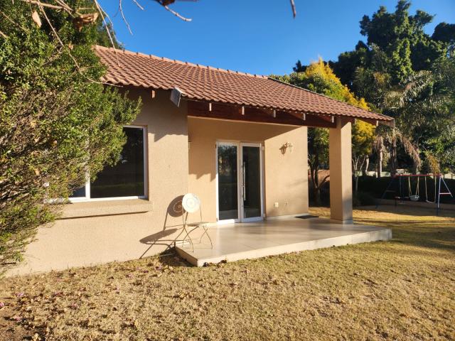 Flat for rent in Alexandra, Gauteng