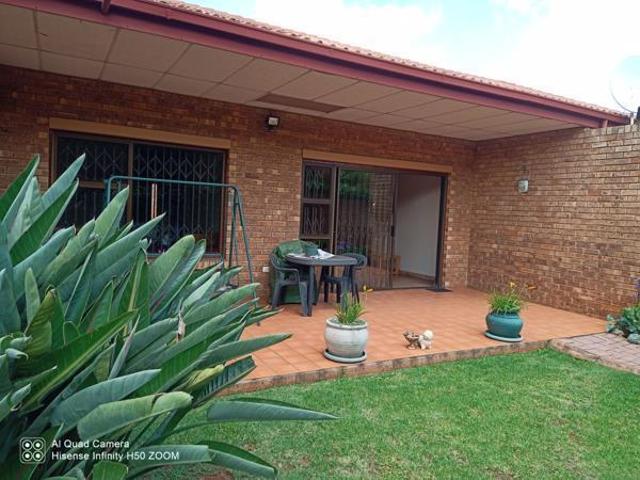 Apartment for rent in Nooitgedacht, Gauteng