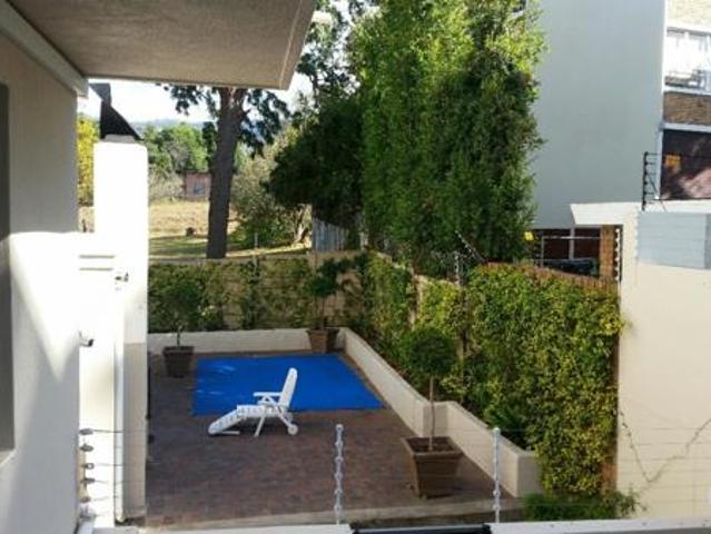 Flat for rent in Cape Town, Western Cape