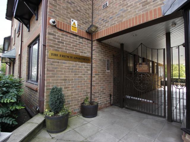 Apartment for rent in London Borough of Croydon, Purley