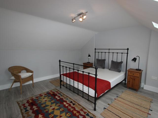 Apartment for rent in Fulham, Cat Hill