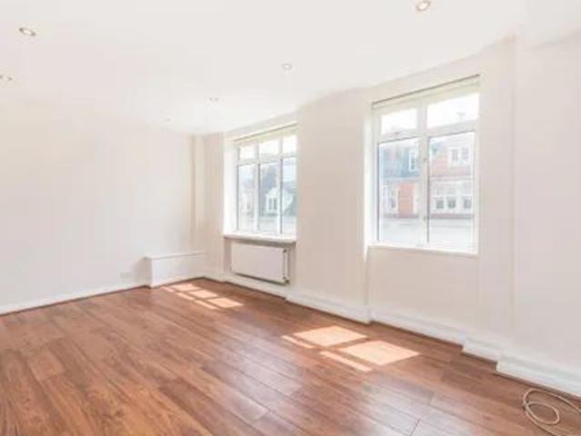 Apartment for rent in Fitzrovia, Greater London