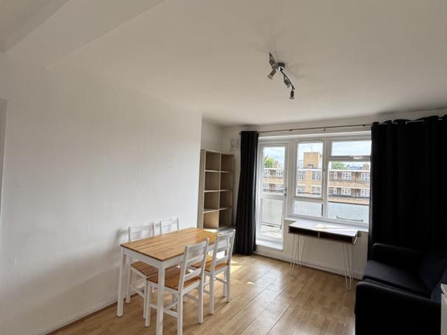Apartment for rent in Brook Green, Greater London