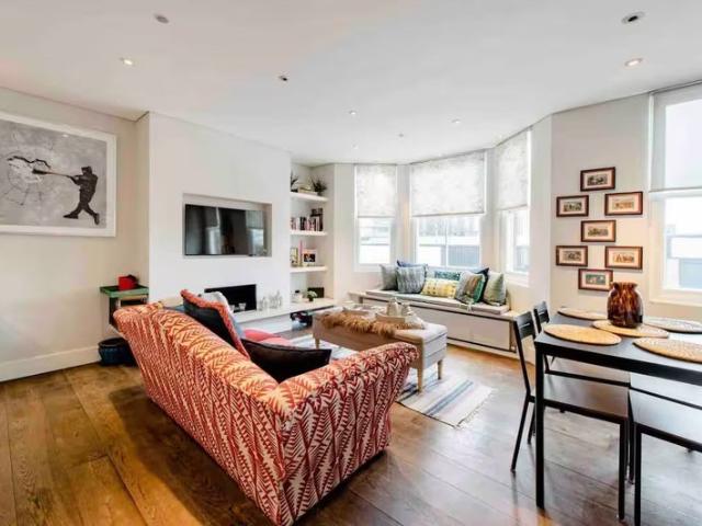 Apartment for rent in North Kensington, Greater London