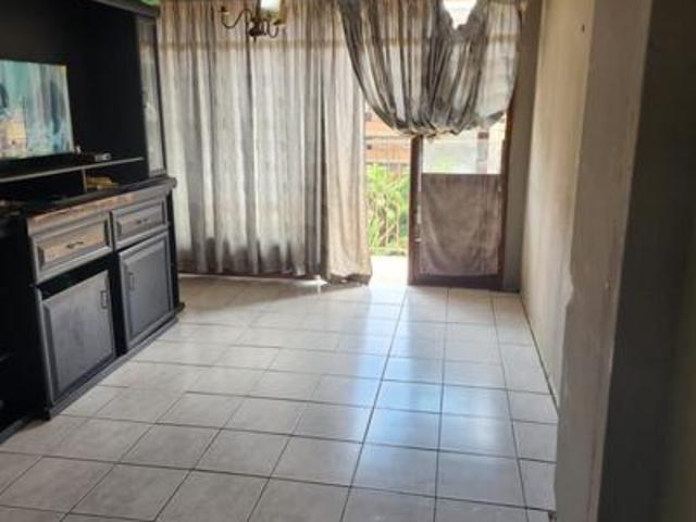 Apartment for sale in Waterkloof, Gauteng