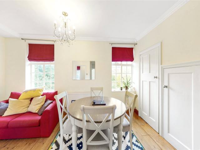 Apartment for rent in Hoxton, Greater London