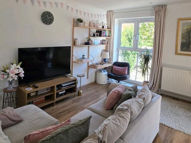 Apartment for rent in Silvertown, Greater London