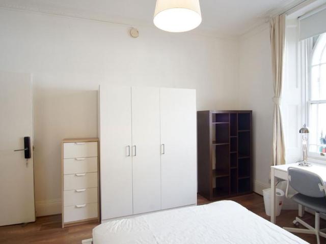 Room for rent in Marylebone, Isle Of Man