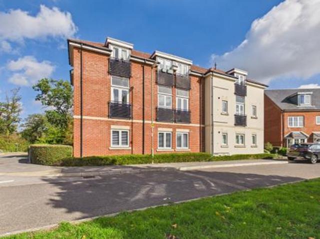 Apartment for rent in Aldermaston, West Berkshire