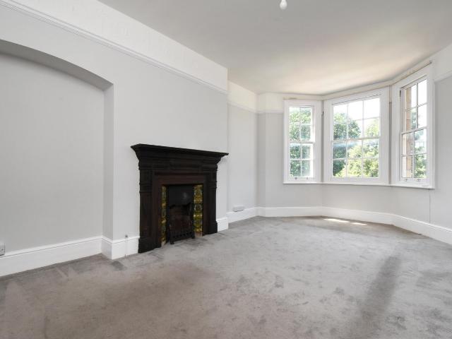 Apartment for rent in Camberwell, Greater London