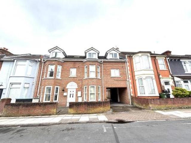 Apartment for rent in Buckland, City Of Portsmouth